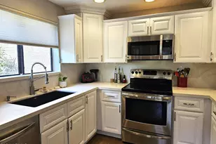 15225 N 100th St, Scottsdale, AZ 85260 - Photo 12