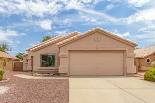 8753 W Salter Dr, Peoria, AZ 85382 - Photo 2