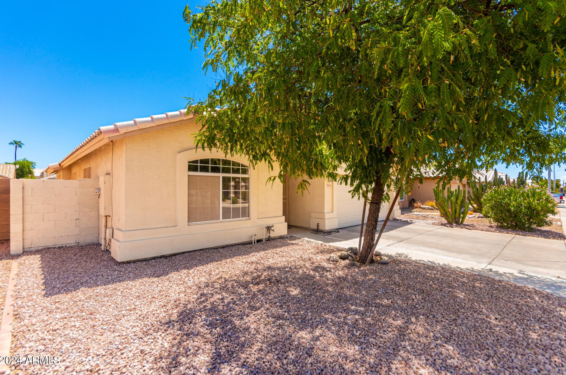 745 Megan St, Chandler, AZ 85225-3954