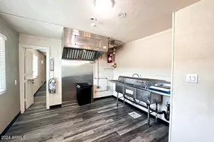 6632 S 22nd St, Phoenix, AZ 85042 - Photo 12