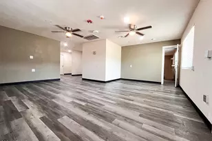 6632 S 22nd St, Phoenix, AZ 85042 - Photo 8