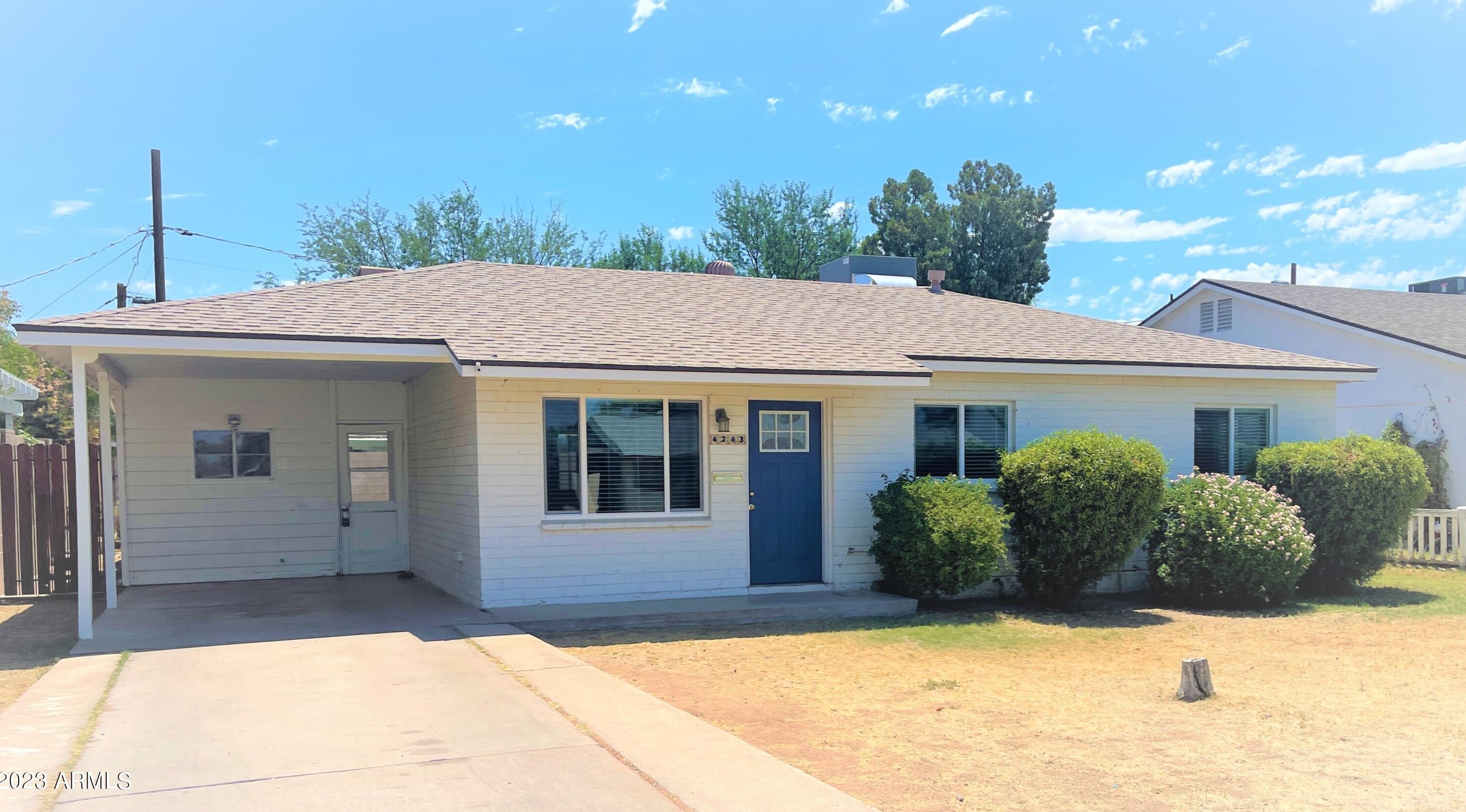 4243 45th St, Phoenix AZ  85018-4306 exterior