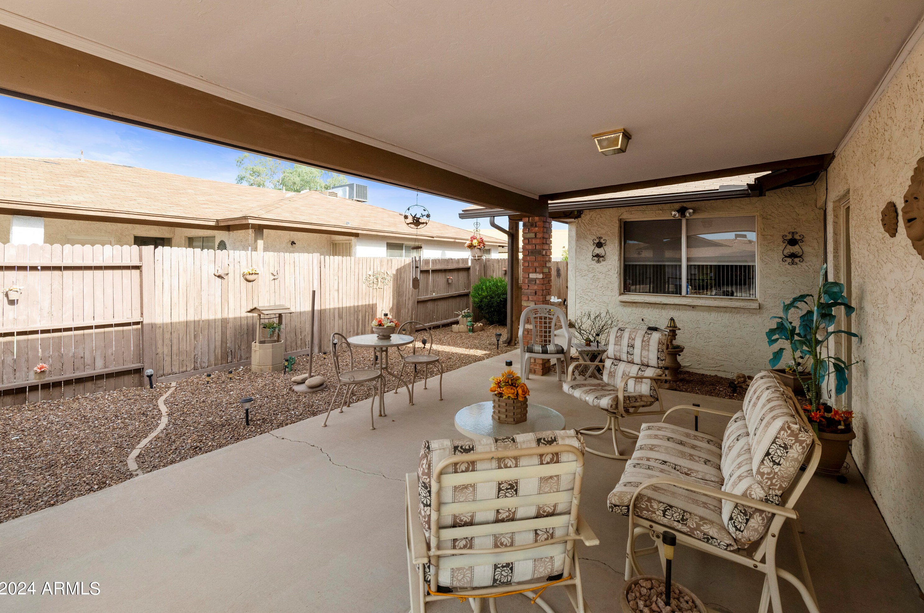 1254 Glade Ave, Mesa, AZ 85204-5945