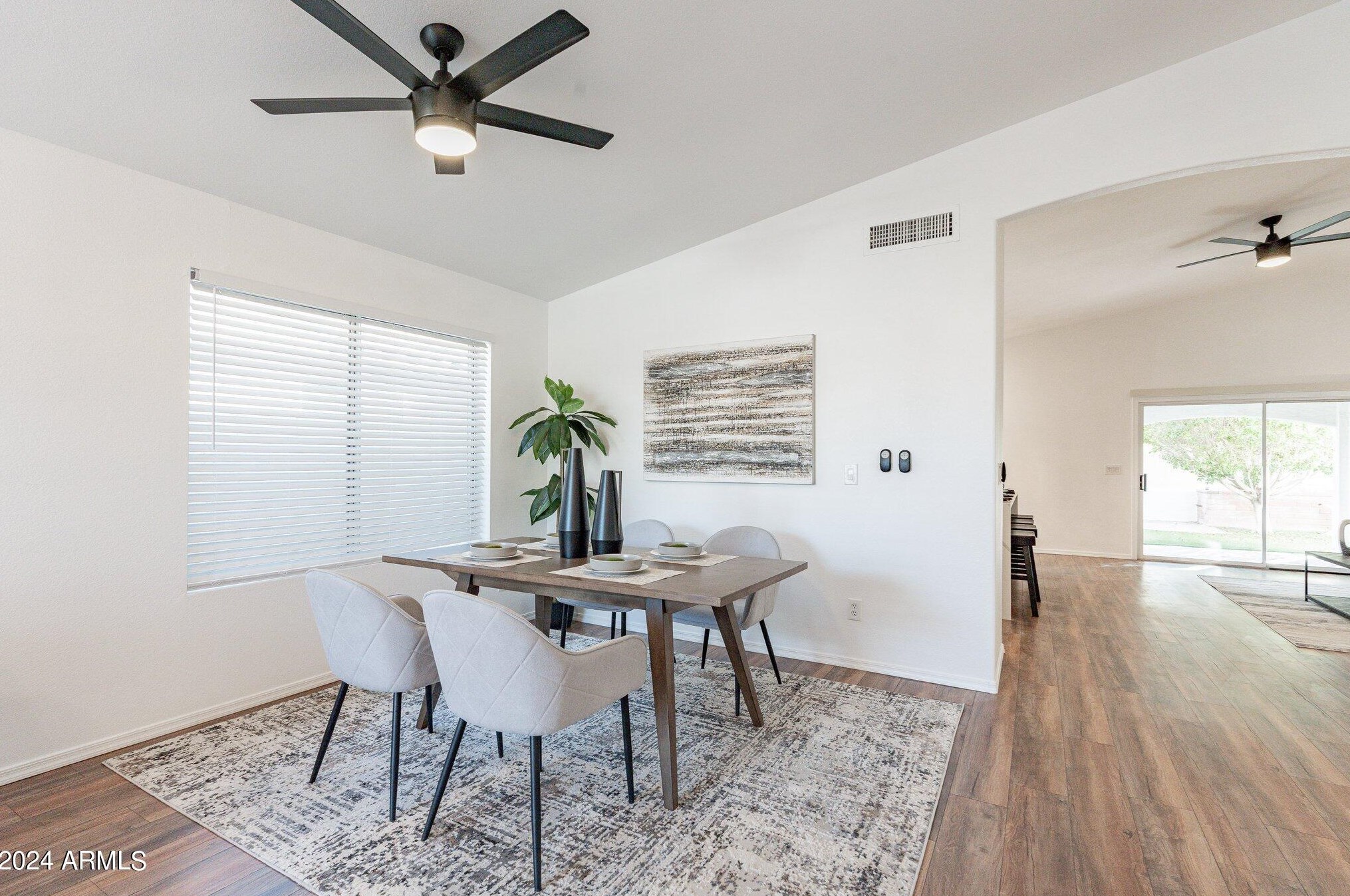 12036 45th St, Phoenix AZ  85044-2436 exterior