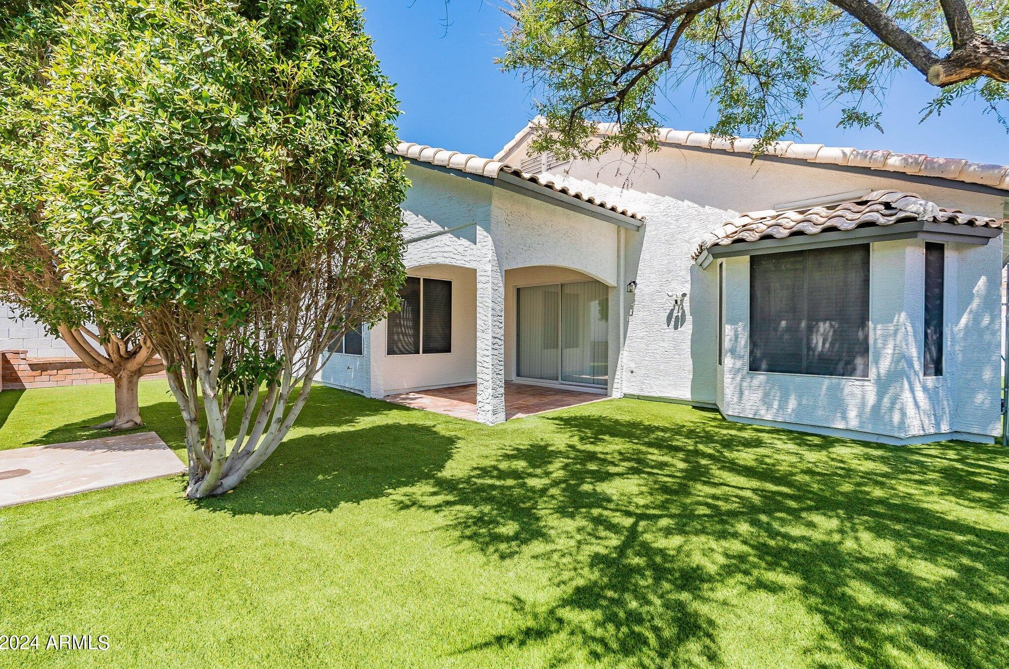 12036 45th St, Phoenix AZ  85044-2436 exterior