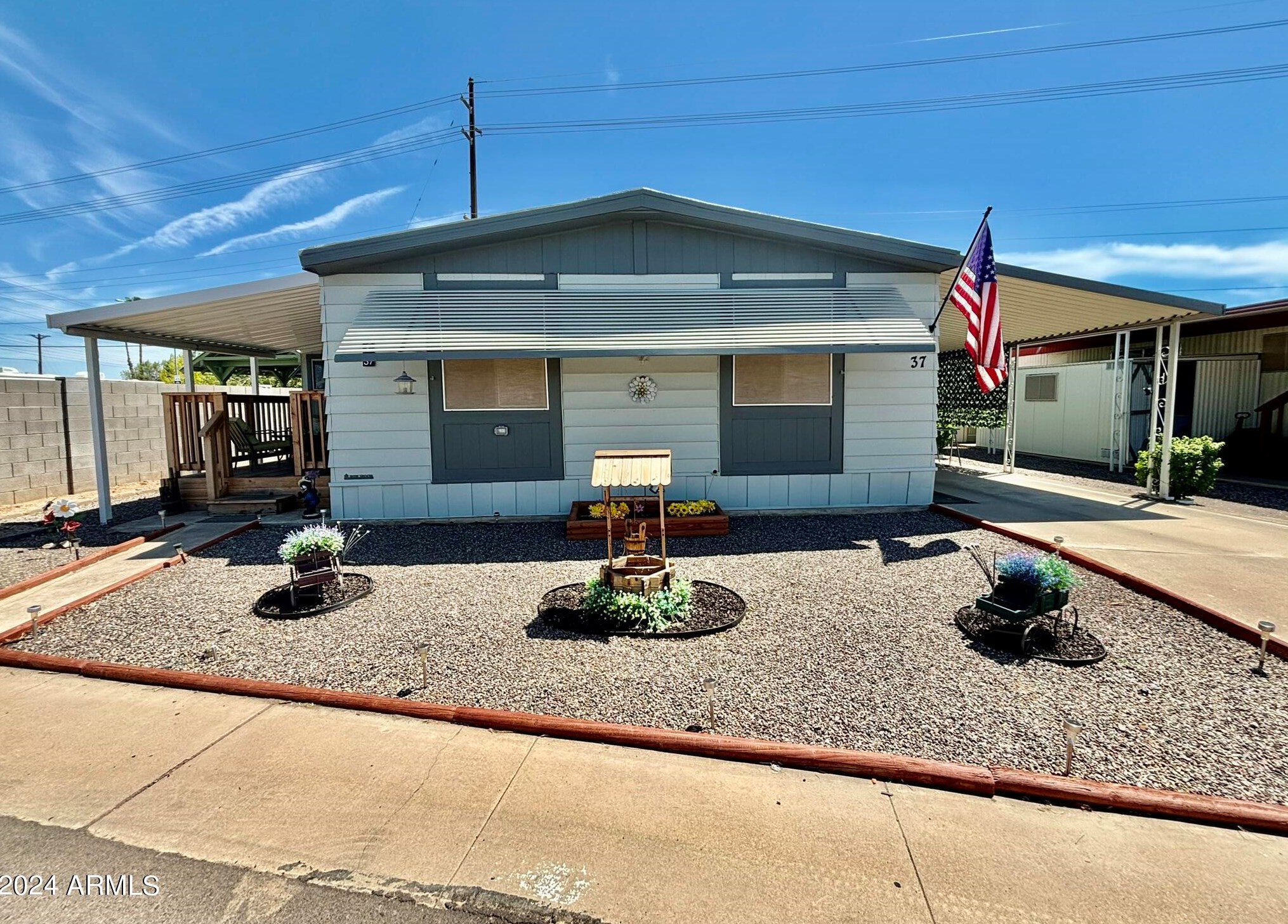 305 S Val Vista Dr #37, Mesa, AZ 85204