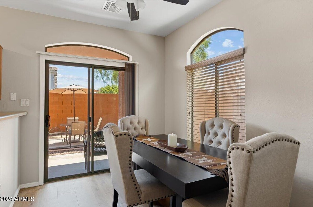 17365 Cave Creek Rd, Phoenix, AZ 85032-2435