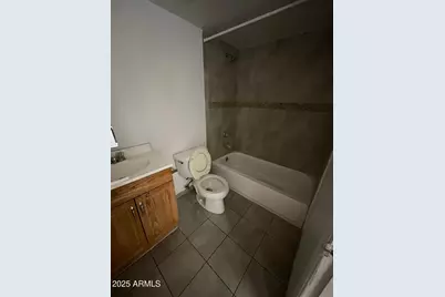 6842 W Devonshire Avenue, Phoenix, AZ 85033 - Photo 12