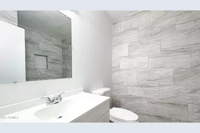 8939 N 8th Street, Phoenix, AZ 85020 - Photo 26