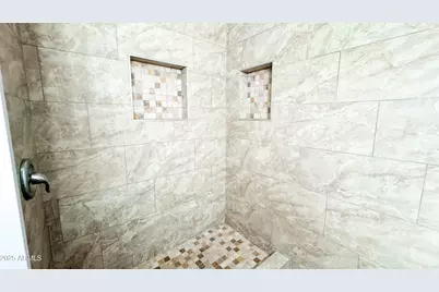 8939 N 8th Street, Phoenix, AZ 85020 - Photo 22