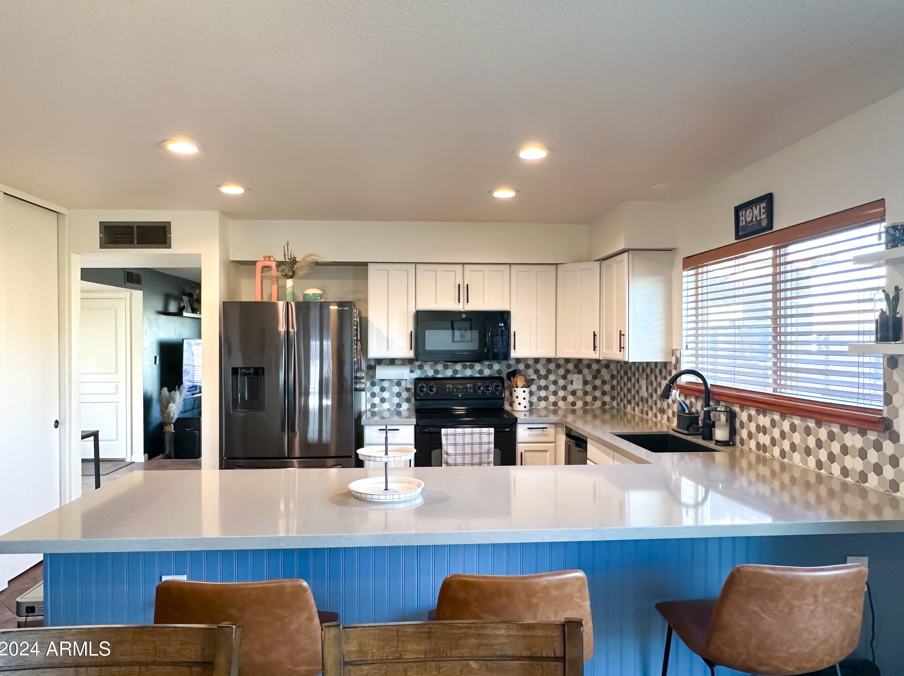 882 N 87th Pl, Scottsdale, AZ 85257