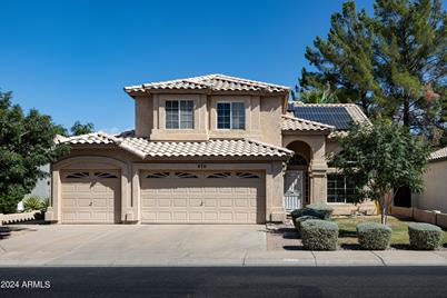 870 W Shellfish Drive, Gilbert, AZ 85233 - Photo 1