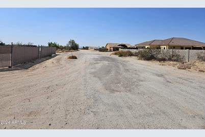 19838 W Cambridge Avenue #4, Buckeye, AZ 85396 - Photo 1