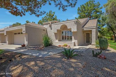 13818 W Greenview Drive, Sun City West, AZ 85375 - Photo 1