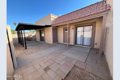 205 E Loma Linda Boulevard #1, Avondale, AZ 85323 - Photo 1