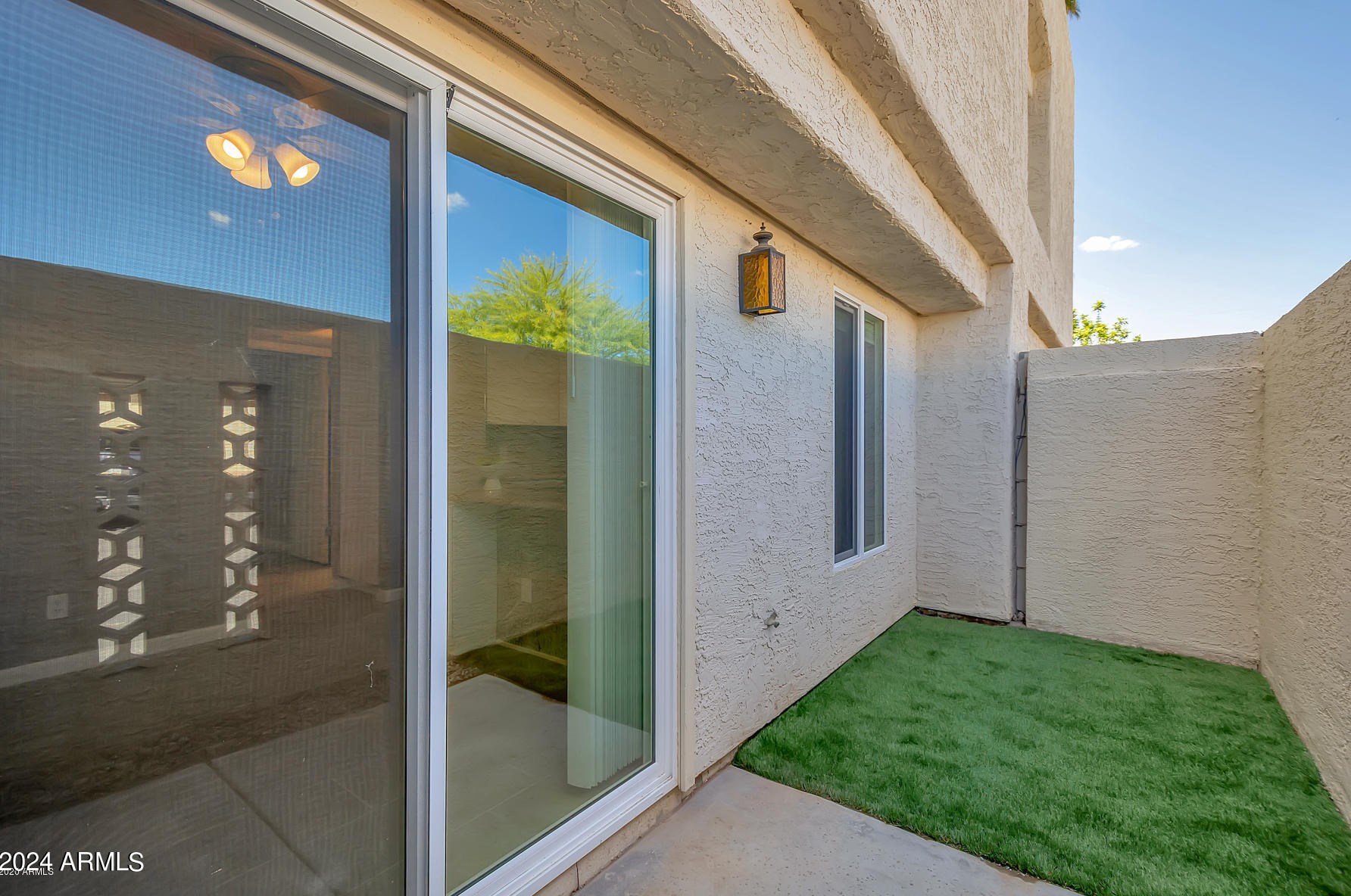 775 Lola Dr, Phoenix AZ  85022-1130 exterior