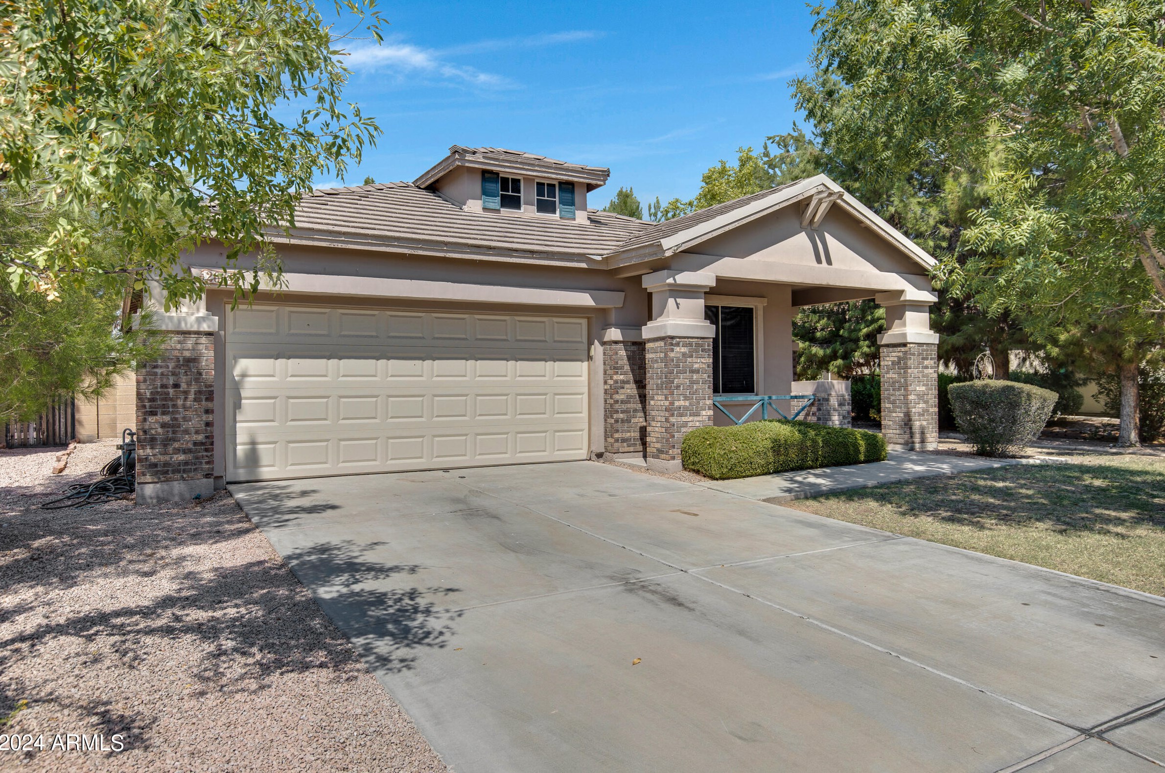 2664 Del Rio St, Gilbert, AZ 85295-9034