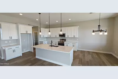 36235 W Roeser Road, Tonopah, AZ 85354 - Photo 6