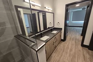 2500 E Marco Polo Rd, Phoenix, AZ 85050 - Photo 6