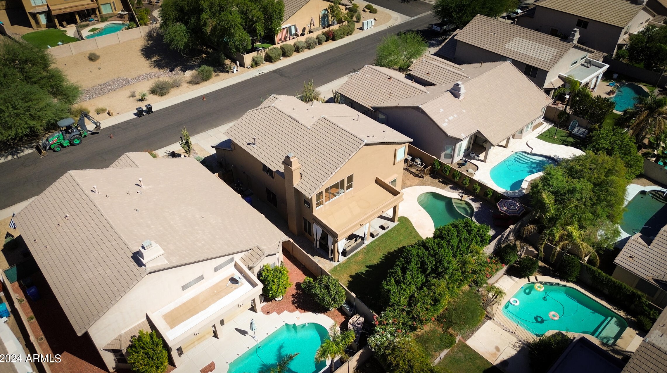 4561 Lariat Ln, Phoenix AZ 85083-1851 exterior