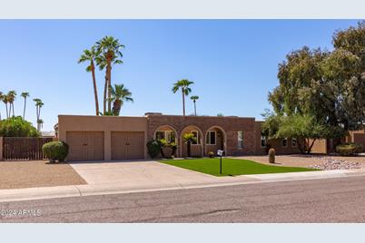 6529 E Sharon Drive, Scottsdale, AZ 85254 - Photo 1