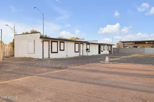 3060 Grand Ave, Phoenix, AZ 85017 - Photo 10