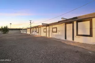 3060 Grand Ave, Phoenix, AZ 85017 - Photo 2