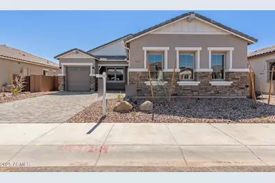 12003 W Parkway Lane, Avondale, AZ 85323 - Photo 1