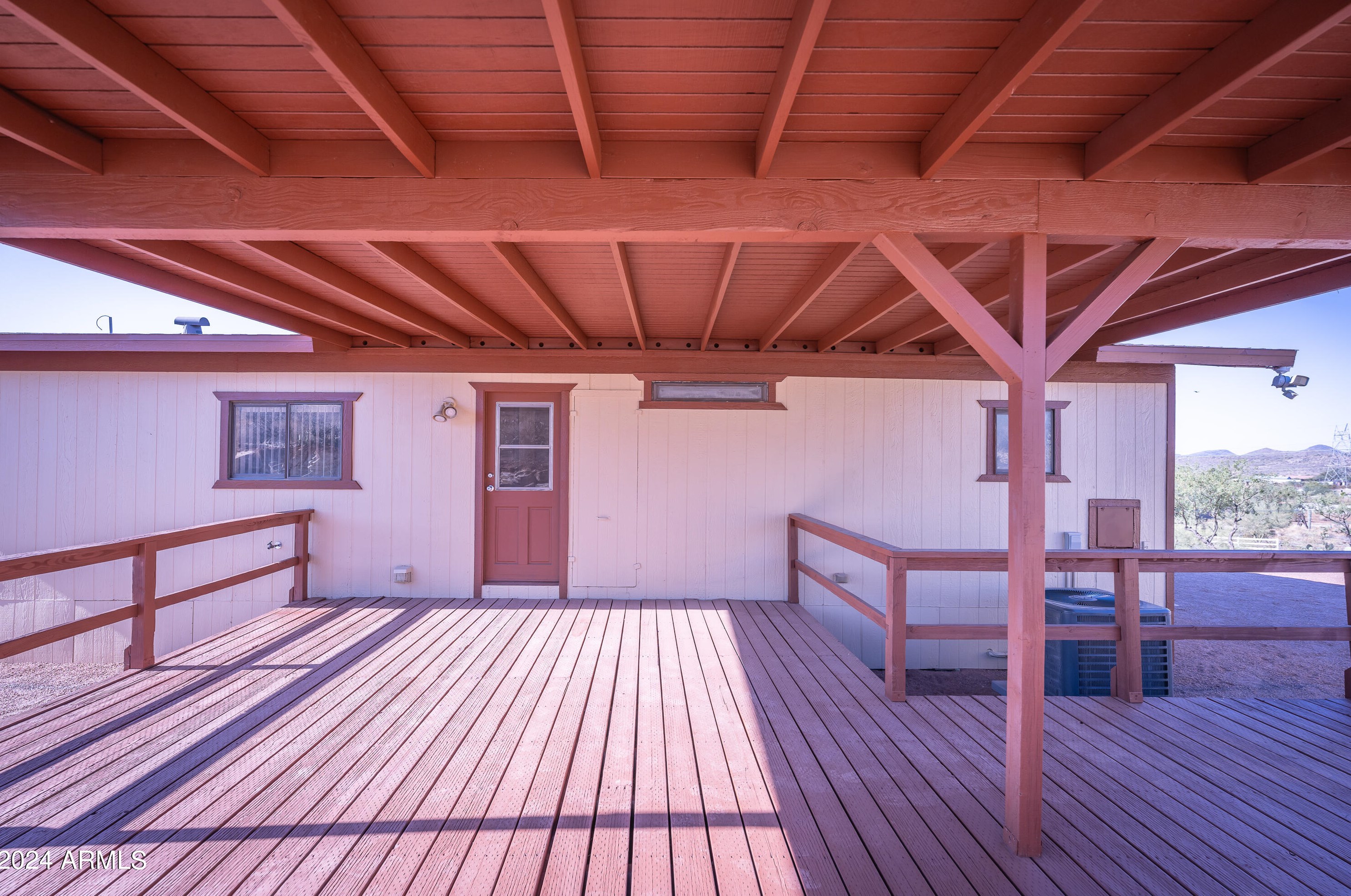 50331 23 Dr, Phoenix AZ 85085 exterior