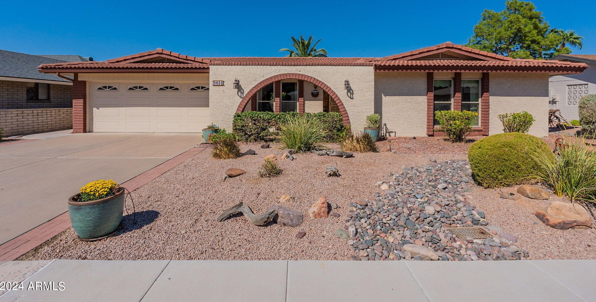 4622 Flower Ave, Mesa, AZ 85206-2735