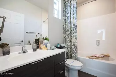 4435 N Longview Avenue #3, Phoenix, AZ 85014 - Photo 10