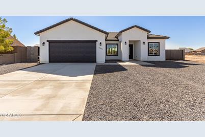 10955 W San Lazaro Drive, Arizona City, AZ 85123 - Photo 1