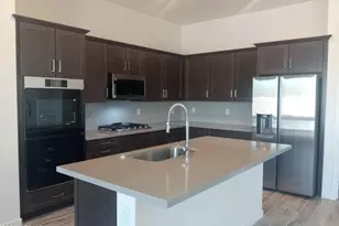 21048 E Arroyo Verde Dr, Queen Creek, AZ 85142 - Photo 12