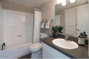 242 S Beck Ave, Tempe, AZ 85281 - Photo 8