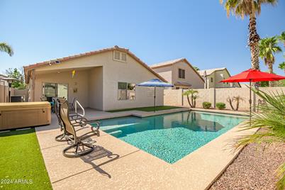 16202 W Davis Road, Surprise, AZ 85374 - Photo 1