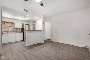 18202 Cave Creek Rd, Phoenix, AZ 85032 - Photo 10
