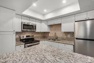 18202 Cave Creek Rd, Phoenix, AZ 85032 - Photo 12