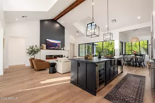 4017 N 49th Pl, Phoenix, AZ 85018 - Photo 10