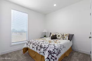 50863 W Saffron Ln, Maricopa, AZ 85139 - Photo 34