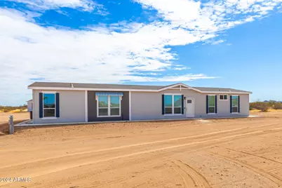 50863 W Saffron Lane, Maricopa, AZ 85139 - Photo 2