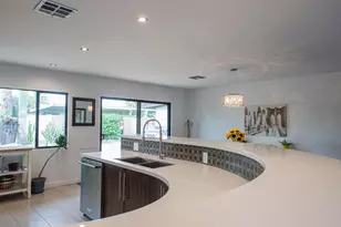 3732 E Glenrosa Ave, Phoenix, AZ 85018 - Photo 2