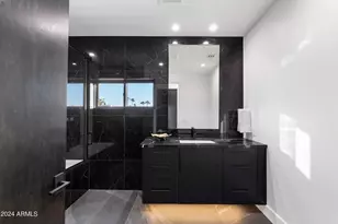 8037 N 7th Ave, Phoenix, AZ 85021 - Photo 32