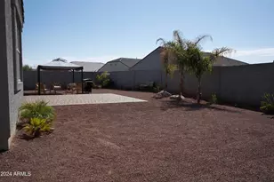 30893 W Pinchot Ct W, Buckeye, AZ 85396 - Photo 26