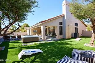 9871 E Gelding Dr, Scottsdale, AZ 85260 - Photo 8
