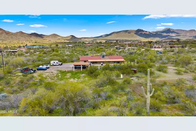 5801 E Saguaro Road, Cave Creek, AZ 85331 - Photo 14