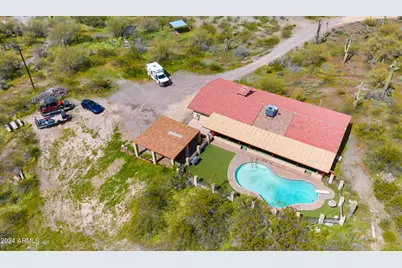 5801 E Saguaro Road, Cave Creek, AZ 85331 - Photo 18