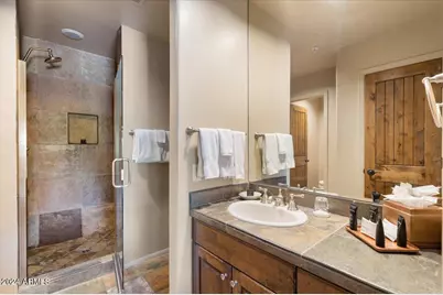 9220 E Whitethorn Circle, Scottsdale, AZ 85266 - Photo 24