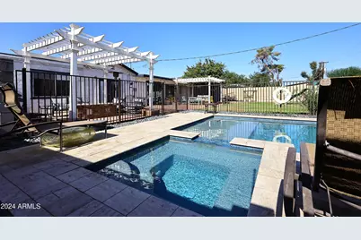 3413 N 16th Drive N, Phoenix, AZ 85015 - Photo 1