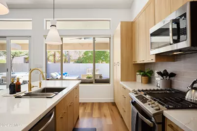 9871 E Gelding Drive, Scottsdale, AZ 85260 - Photo 16