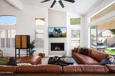 9871 E Gelding Drive, Scottsdale, AZ 85260 - Photo 2